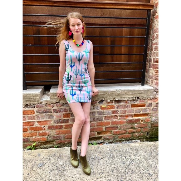 Pricks Mini - Picture 2 of 3